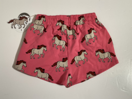 Carlijnq korte broek voor meisje van 11 / 12 jaar met maat 146 / 152