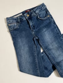 Boof broek voor meisje van 9 jaar met maat 134