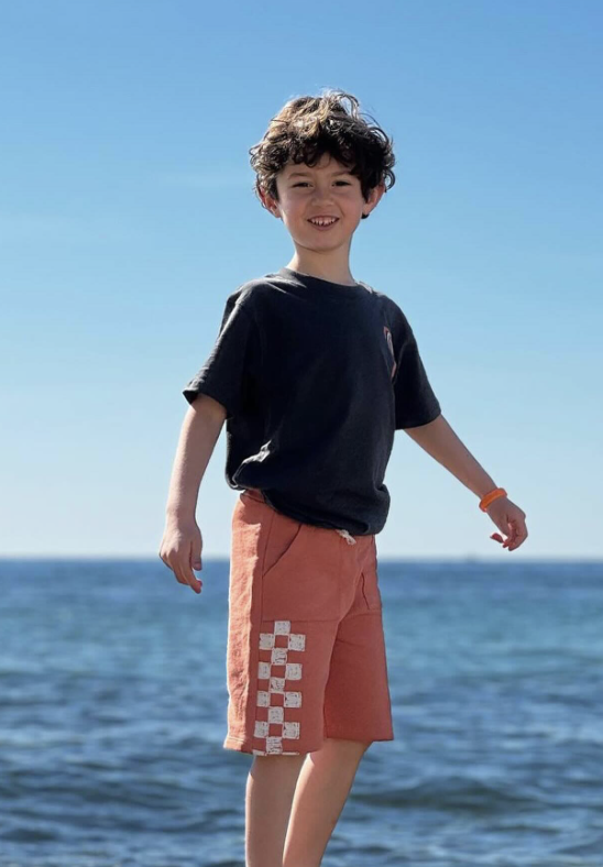 Ammehoela kort broekje voor jongen van 1 / 2  jaar met maat 80 / 86 / 92
