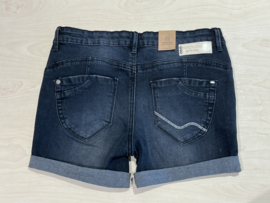 Indian Blue Jeans korte broek voor meisje van 16 jaar met maat 176