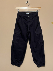 Grunt broek voor meisje van 12 jaar met maat 152