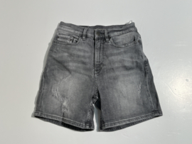 Calvin Klein korte spijkerbroek voor jongen van 12 jaar met maat 152
