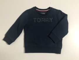 Tommy Hilfiger trui voor meisje van 12 maanden met maat 80