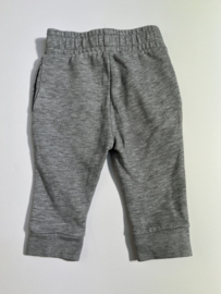 Lyle & Scott joggingbroek voor jongen van 6 maanden met maat 68