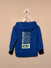 Vingino hoodie voor jongen van 4 jaar met maat 104