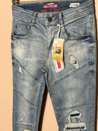 Vingino broek voor jongen van 12 jaar met maat 152