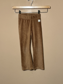Sissy Boy broek met wijde pijp voor meisje van 3 / 4 jaar met maat 98 / 104