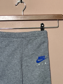 Nike joggingbroek voor jongen van 18 / 24 maanden met maat 86 / 92