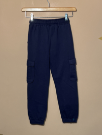 The New joggingbroek voor jongen van 7 / 8 jaar met maat 122 / 128