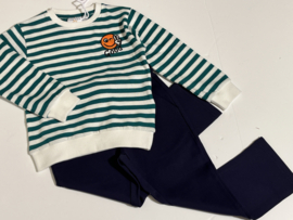 The New truitje voor jongen of meisje van 2 jaar met maat 92