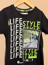 Vingino t-shirt voor jongen van 8 jaar met maat 128