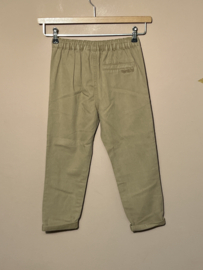 The New broek voor jongen van 7 / 8 jaar met maat 122 / 128