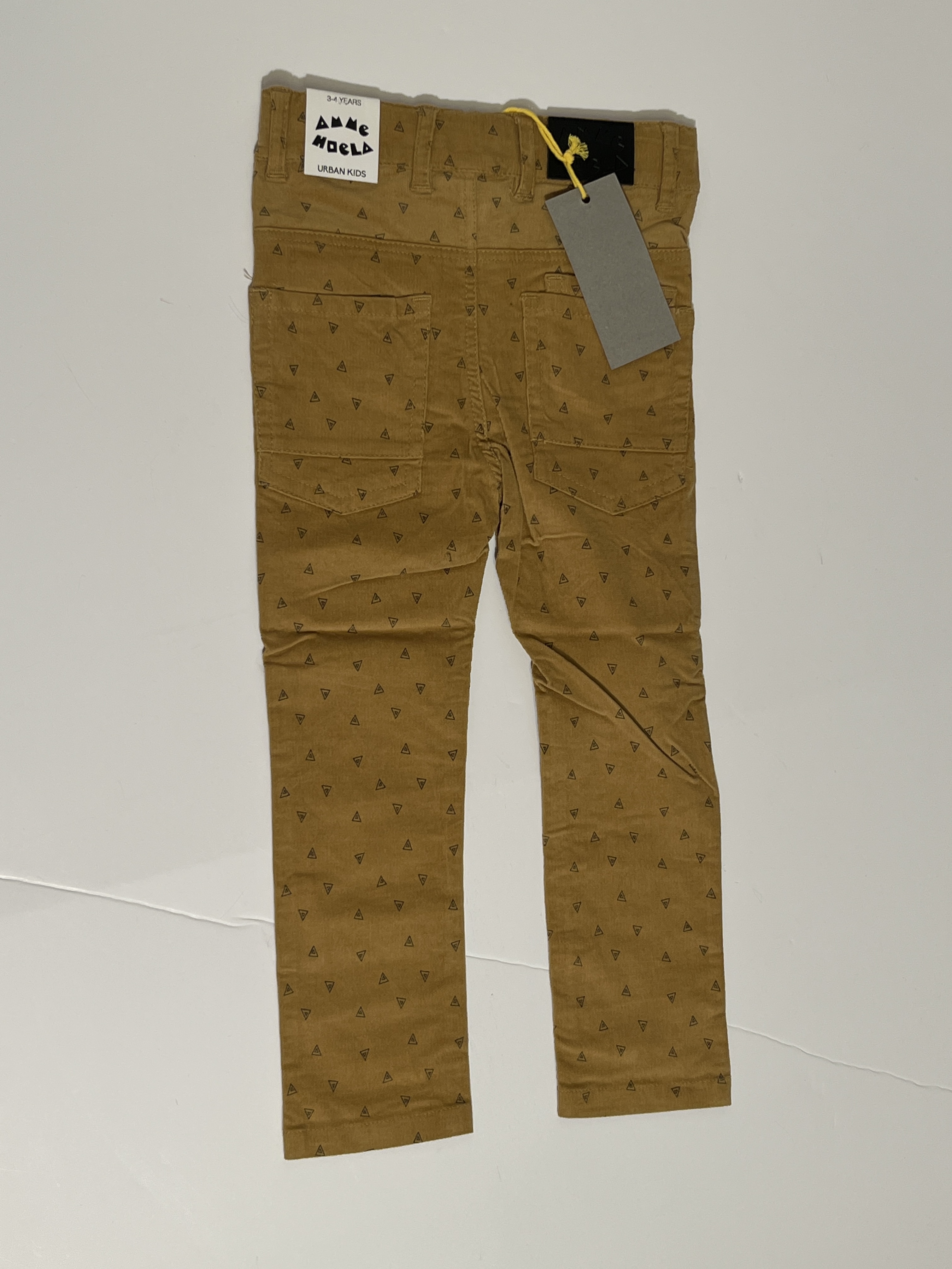 Ammehoela broek voor jongen van 3 / 4 jaar met maat 98 / 104