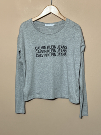 Calvin Klein longsleeve voor meisje  van 12 jaar met maat 152