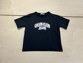 Calvin Klein cropped top voor meisje van 12 jaar met maat 152