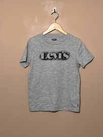 Levi's t-shirt voor jongen van 10 jaar met maat 140