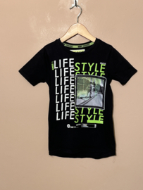 Vingino t-shirt voor jongen van 8 jaar met maat 128