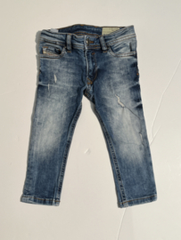 Diesel broek voor jongen van 18 maanden met maat 86