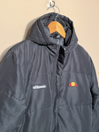 Ellesse jas voor jongen van 12 / 13 jaar met maat 152 / 158