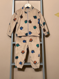 The New vest voor jongen of meisje van 2 jaar met maat 92