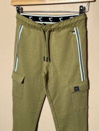 Common Heroes joggingbroek voor jongen van 11 / 12 jaar met maat 146 / 152