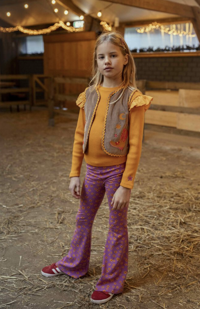 Ammehoela gilet voor meisje van 6 / 8 jaar met maat 116 / 128