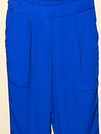 Indee losse broek voor meisje van 16 jaar met maat 176