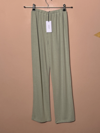 Grunt broek voor meisje van 12 jaar met maat 152