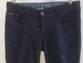 Tommy Hilfiger broek voor meisje van 14 jaar met maat 164