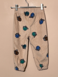 The New joggingbroek voor jongen of meisje van 2 jaar met maat 92