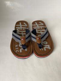 Tommy Hilfiger slippers voor jongen met schoenmaat 24