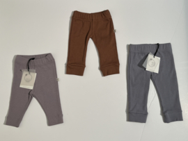 Blossom Kids zacht broekje / legging voor meisje of jongen van 1 / 3 maanden met maat 56 / 62