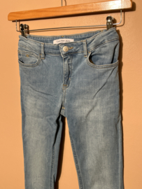 Calvin Klein spijkerbroek voor meisje van 12 jaar met maat 152