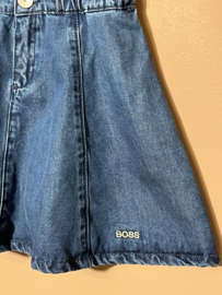 Hugo Boss rokje voor meisje van 4 jaar met maat 104
