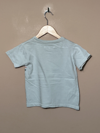 A Monday Copenhagen t-shirt voor jongen of meisje van 4 jaar met maat 104