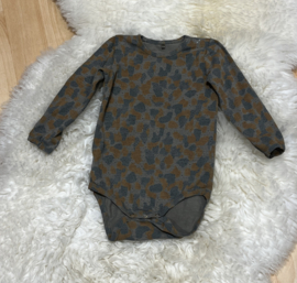 Soft Gallery romper voor jongen of meisje van 1 jaar met maat 80