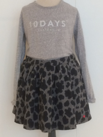 Little 10 days longsleeve voor meisje van 8 jaar met maat 128