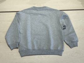 The New trui voor jongen van 7 / 8 jaar met maat 122  / 128