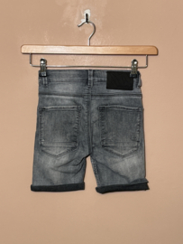 Indian Blue Jeans korte broek voor jongen van 7 jaar met maat 122