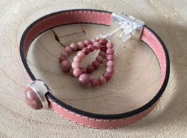 Rhodoniet armband met oorbellen