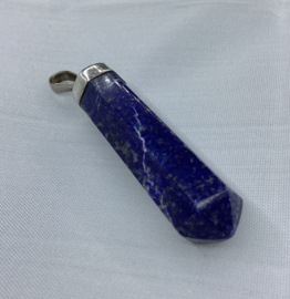 Lapiz Lazuli geslepen met zilver cap  lengte totaal 5/5 cm
