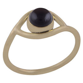 Onyx  in brass ring maat 16/5