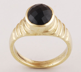 Mannen ring brass facet geslepen Onyx maat 18/75