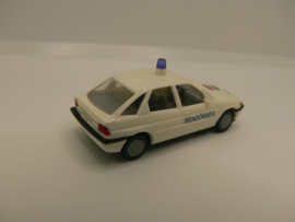 Busch 1:87 H0 Ford Escort Hongarije Police Rendörseg 50154