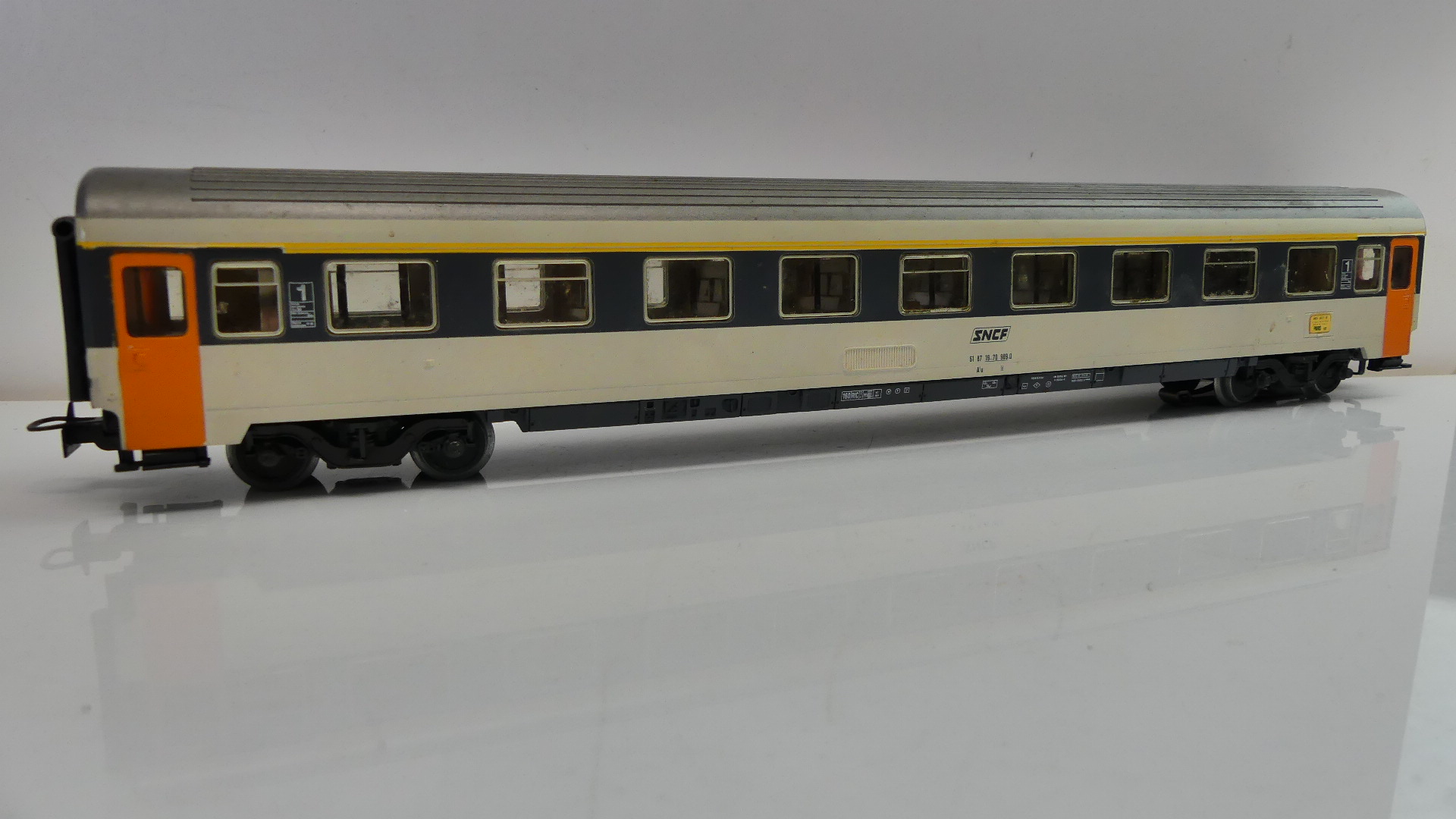 Märklin  H0  personenwagon SNCF 1e klasse met binnenverlichting ovp 4161