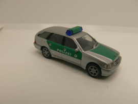 Herpa 1:87 H0 Polizei  Mercedes Benz C klasse  044691