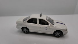 Rietze 1:87 H0  Ford Mondeo Taxi ovp 30573 Licht vergeeld