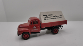 Brekina 1:87 H0 Borgward met reclame