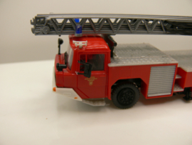 Preiser1:87 H0 vrachtwagen Magirus turntable ladder DLK 23-12 Feuerwehr München ovp 35012