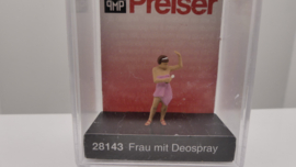 Preiser H0 vrouw met Deospray ovp 28143
